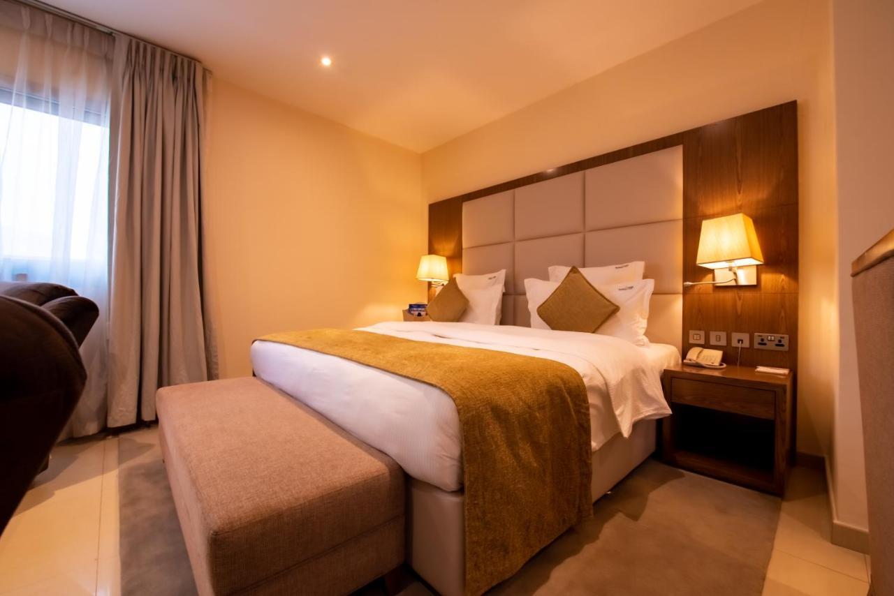 Pyramid Continental Hotel Juba Bagian luar foto